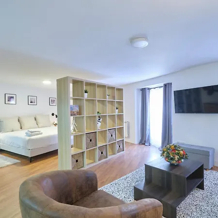 Lovely Apartments - Increible Loft En El Corazon De Madrid-2
